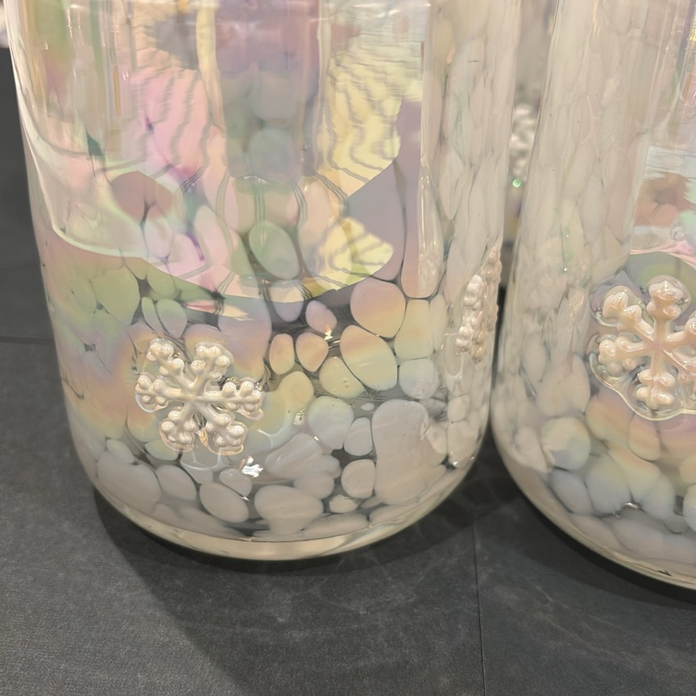 Anthropologie Icon Juice Glass: Confetti Snowflake Iridescent Set of 4 - Picture 4 of 5